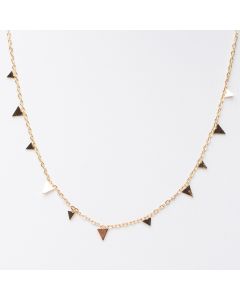 Collier les triangles